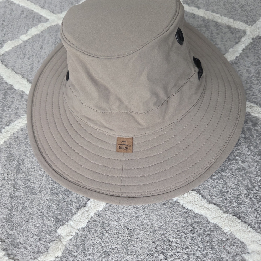 Tilley LT5B Khaki Adventure Hat - Picture 4 of 8